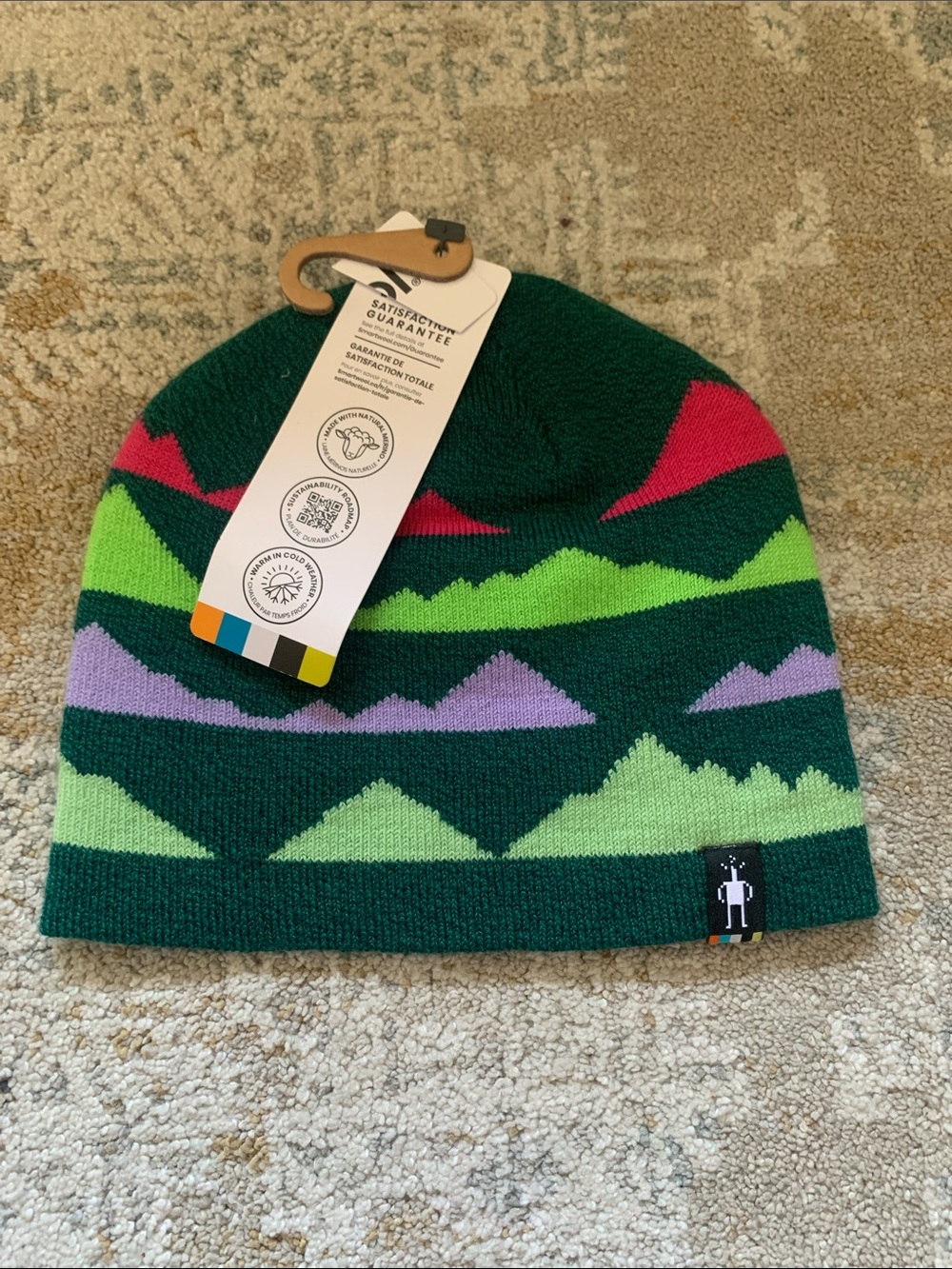 NWT Smartwool Kids Mountain Pattern Beanie in emerald green unisex